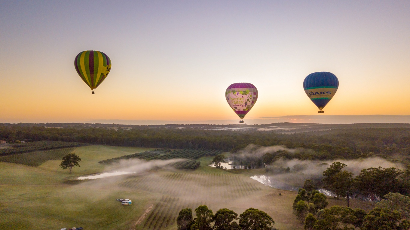  Staging Hunter Valley Ballooning flight over Lovedale
